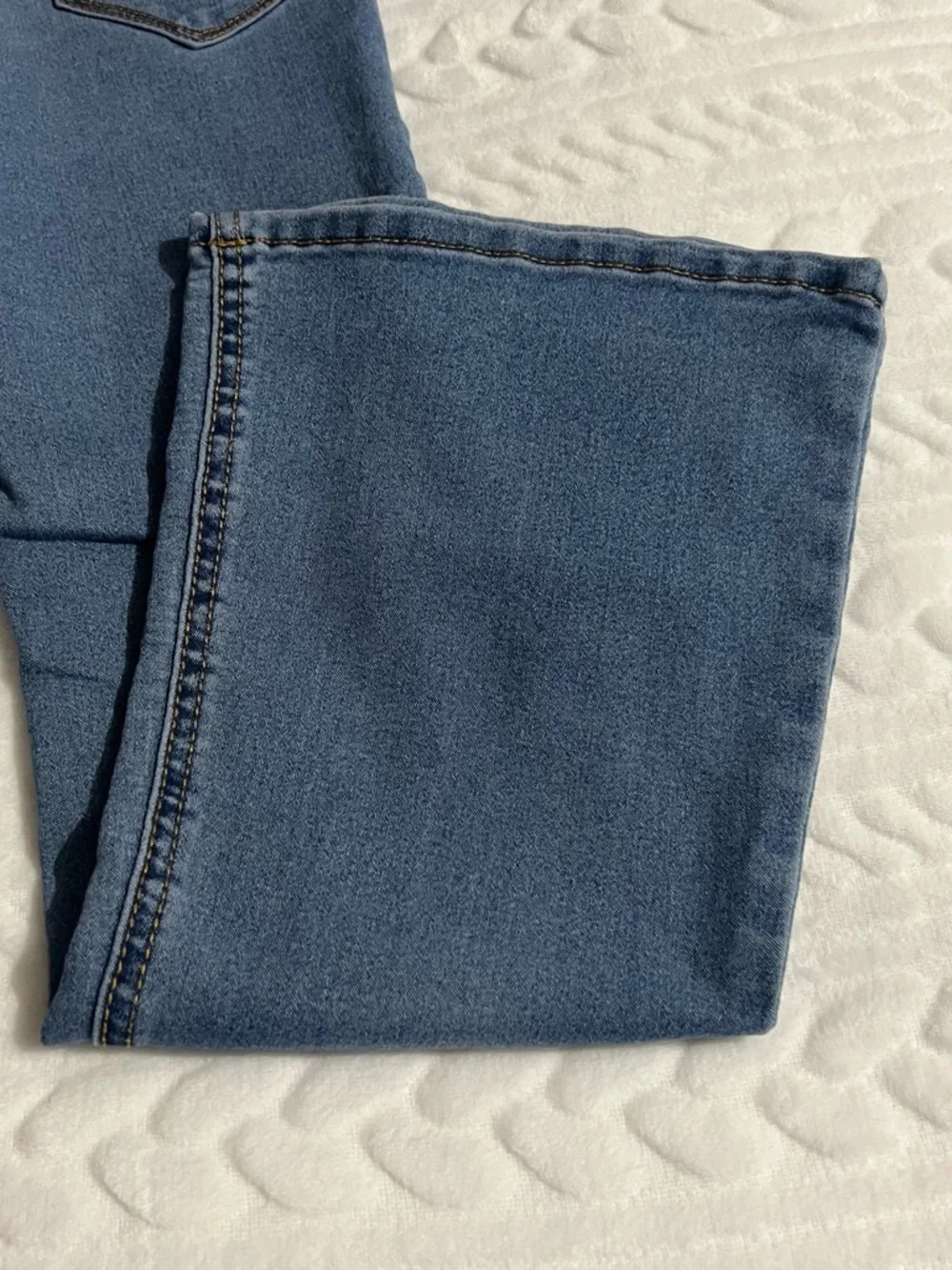 💗 Wonder Nation - Girls Blue Denim Jeans with Pink Floral Embroidery